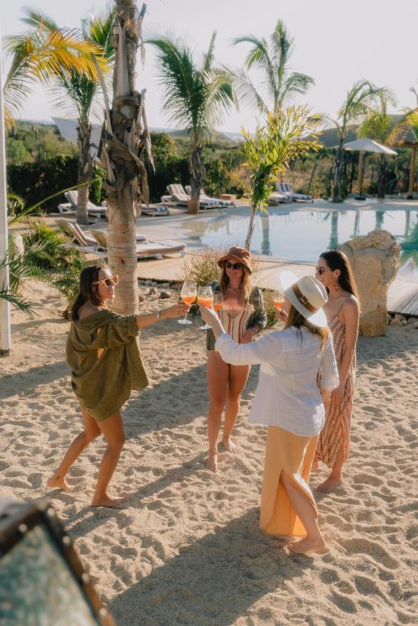 Baja Nomads Hotel - Adults 15 Plus Тодос Сантос Екстериор снимка